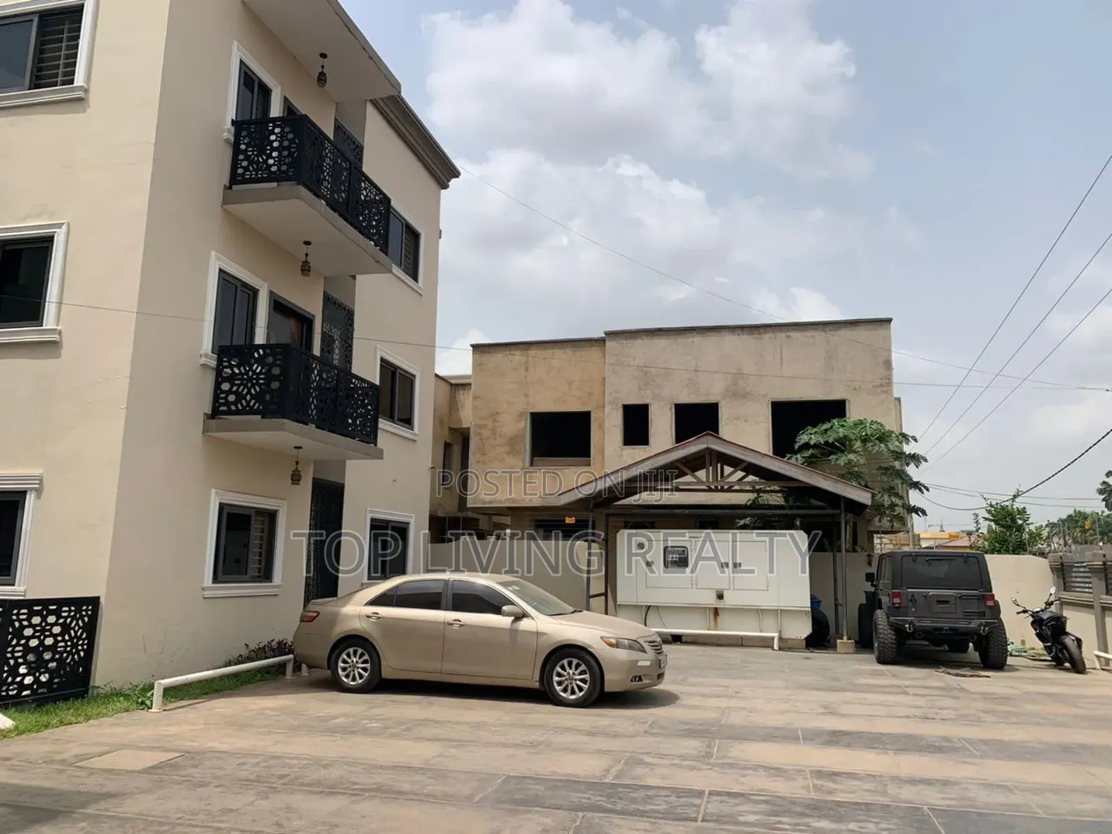 1bdrm Apartment in Mempeasem, East Legon for rent
