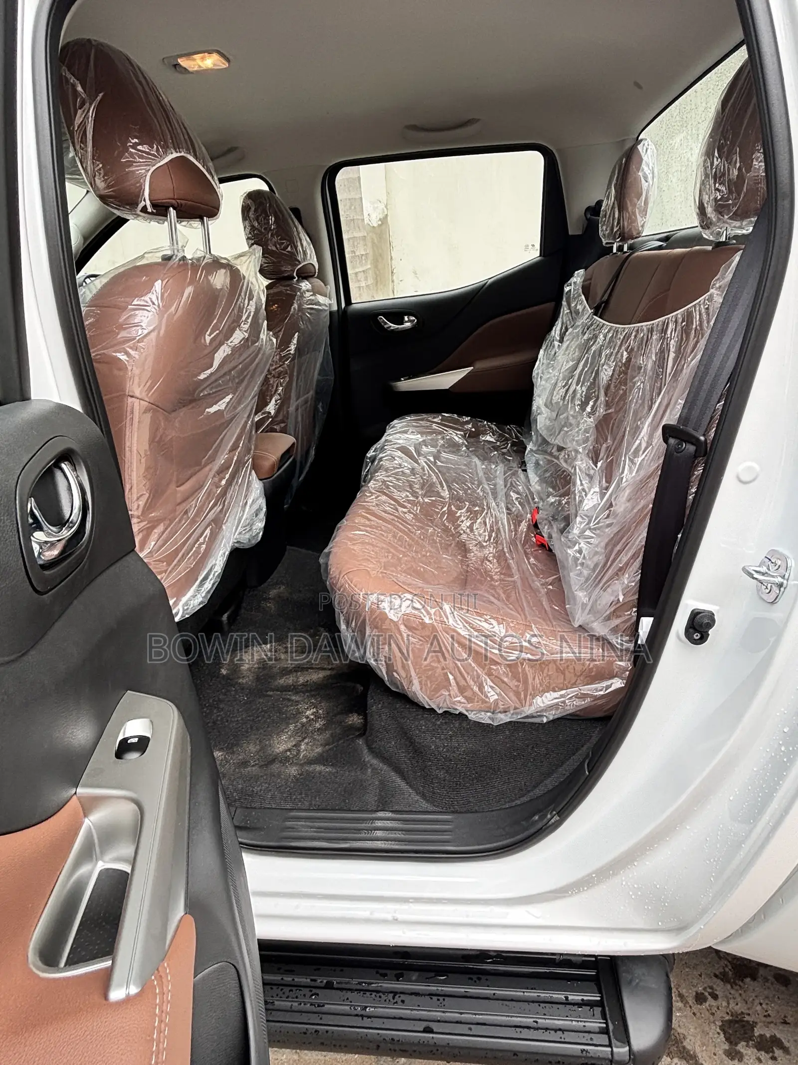 New Nissan Pick-Up 2025 White