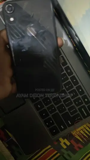 Apple iPhone XR 128 GB Black