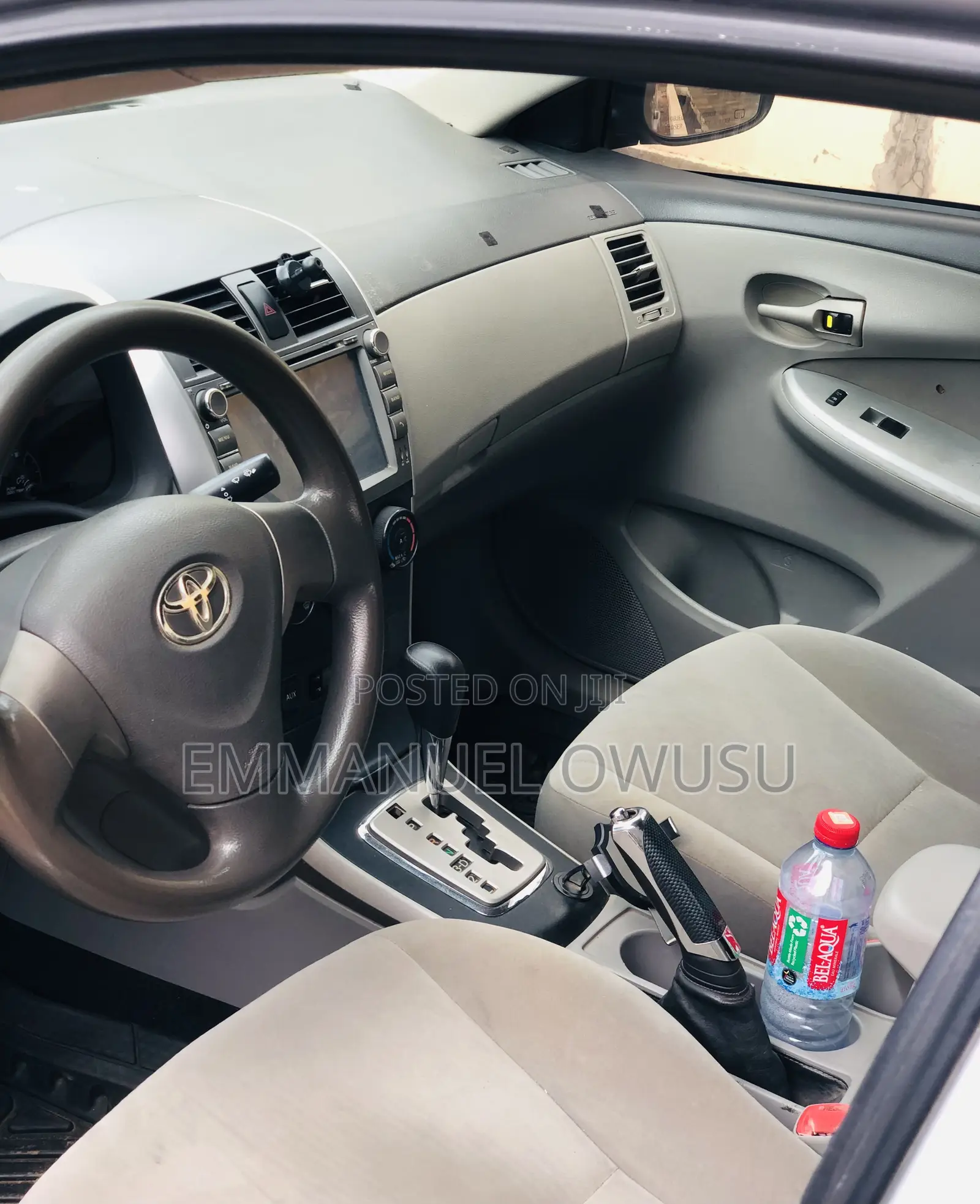 Toyota Corolla 2010 Silver