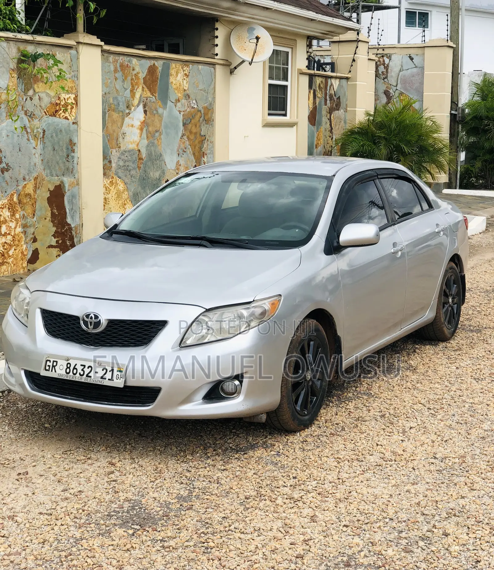 Toyota Corolla 2010 Silver
