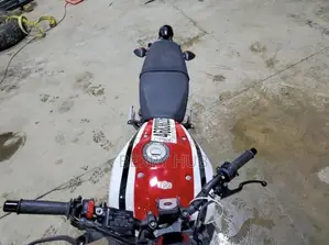 Yamaha 2021 White