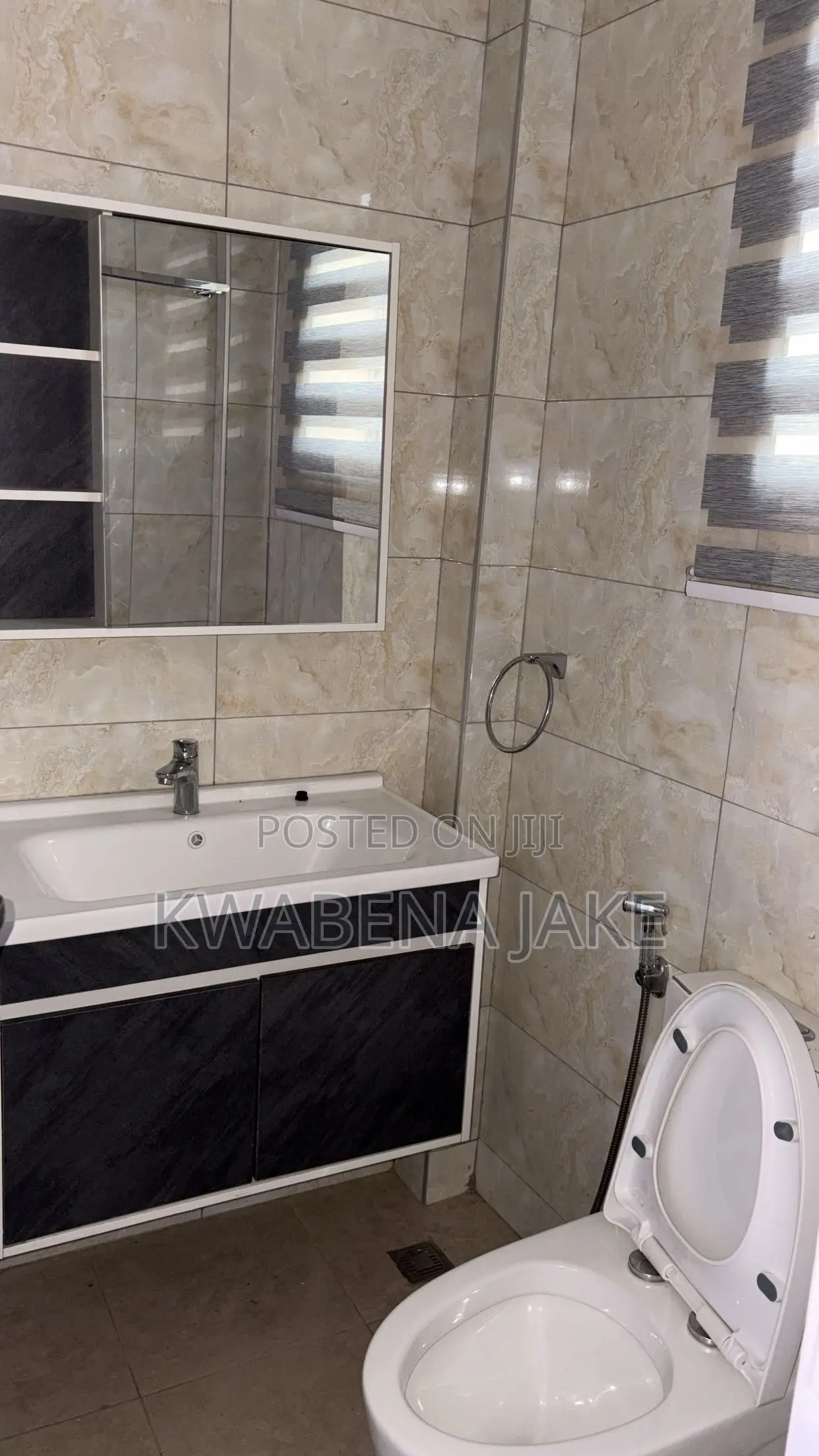 3bdrm Villa in Adenta for rent