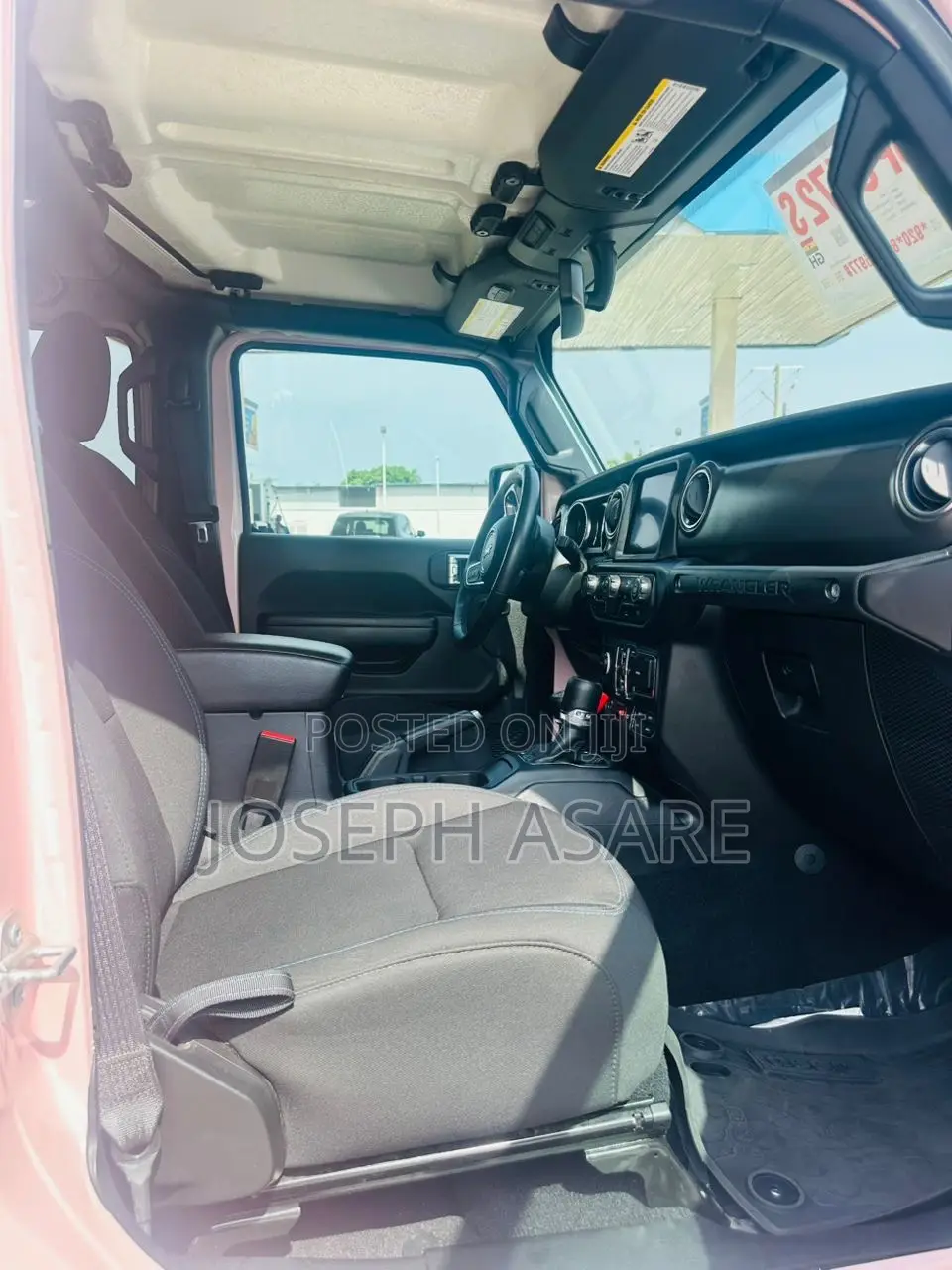 Jeep Wrangler 2023 White