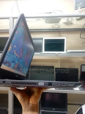 Laptop Dell Latitude 3540 8GB Intel Core i3 SSD 256GB