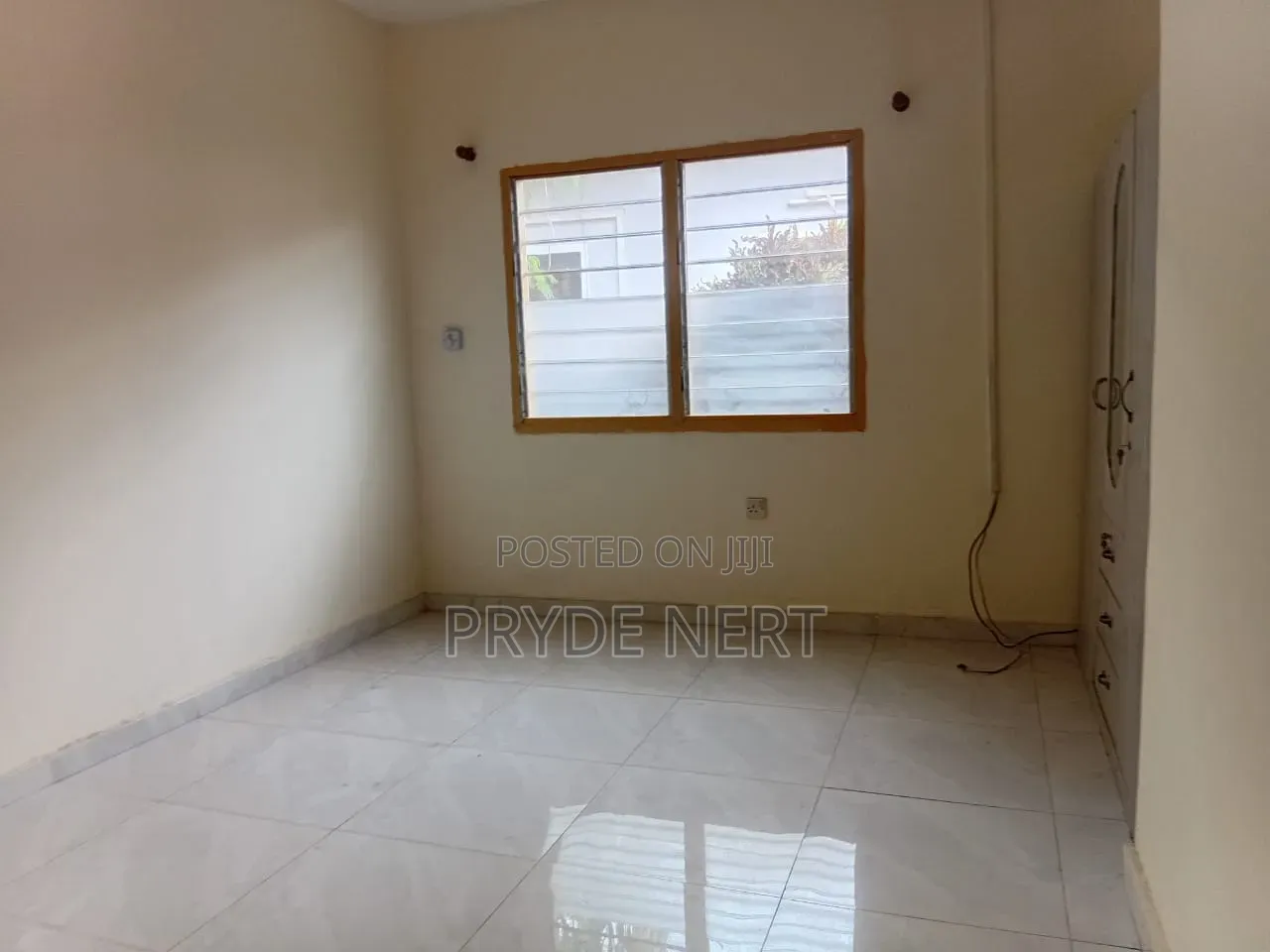 3bdrm House in Devtraco, Tema Metropolitan for rent
