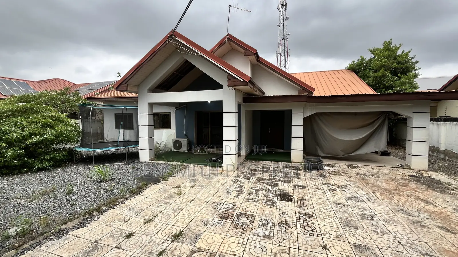 3bdrm House in East Legon for rent