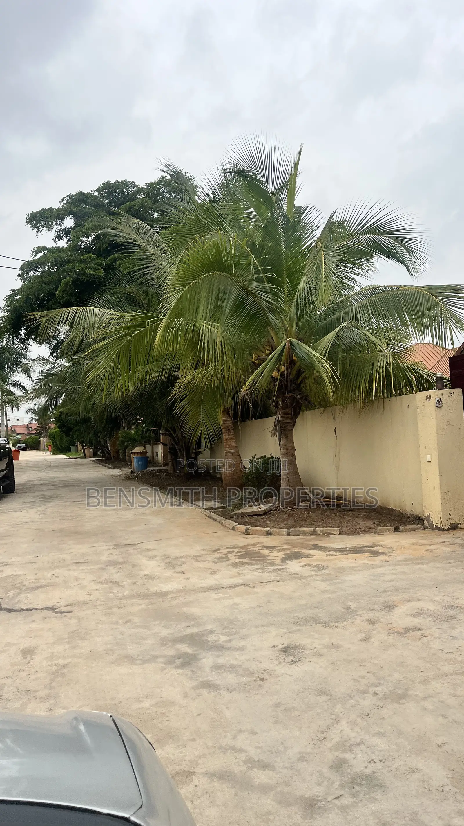 3bdrm House in East Legon for rent