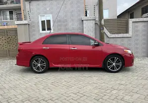 Toyota Corolla 2013 Red