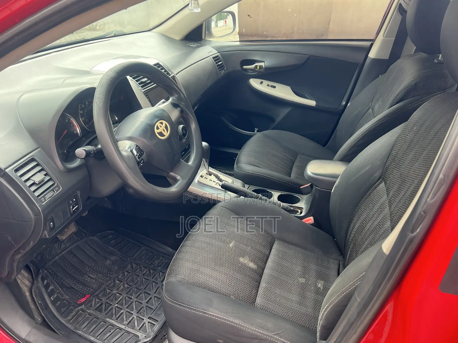 Toyota Corolla 2013 Red