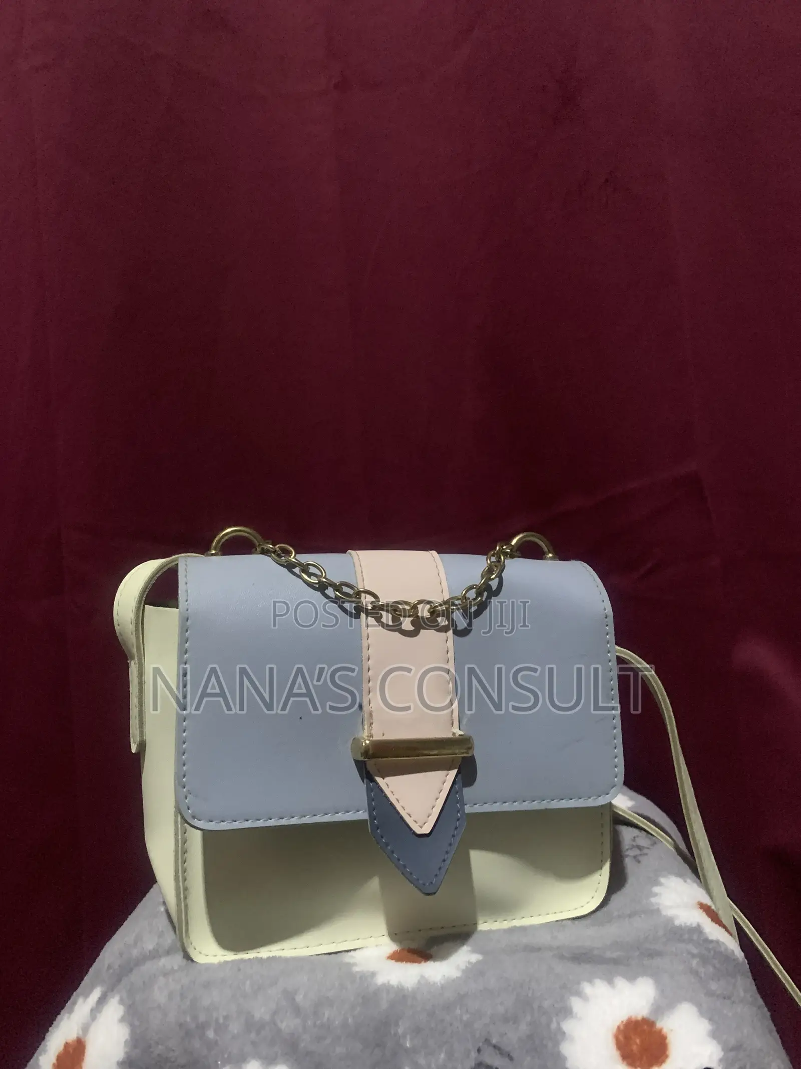 Shoulder Bags