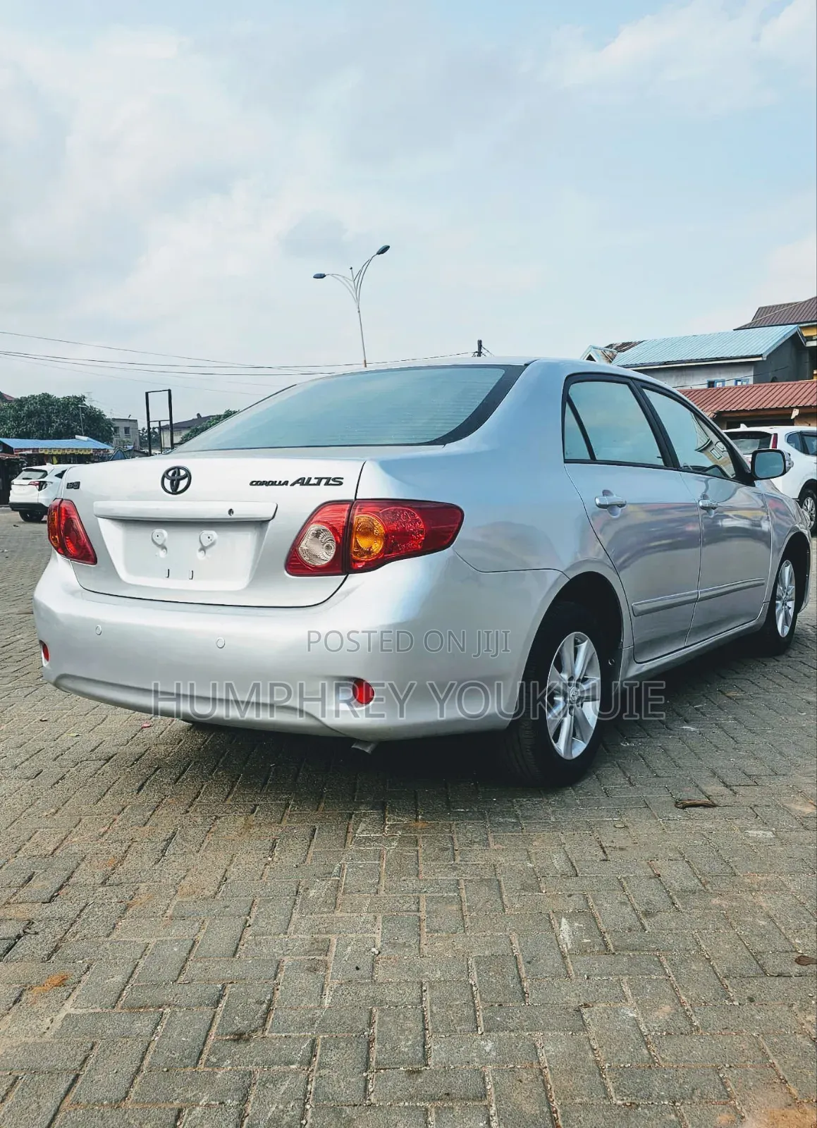Toyota Corolla 2011 Silver