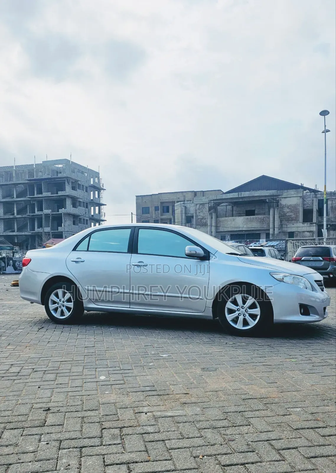 Toyota Corolla 2011 Silver