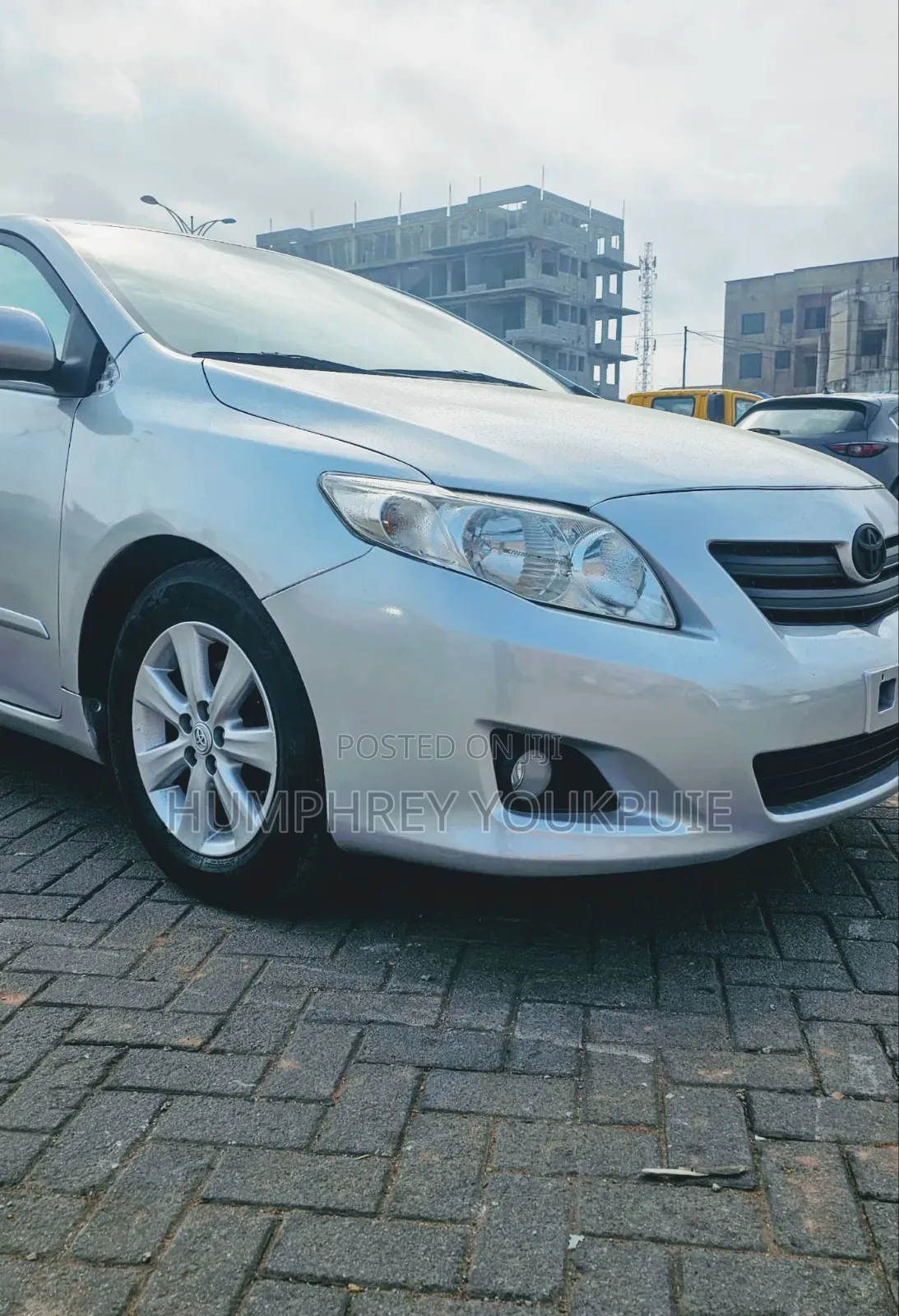 Toyota Corolla 2011 Silver