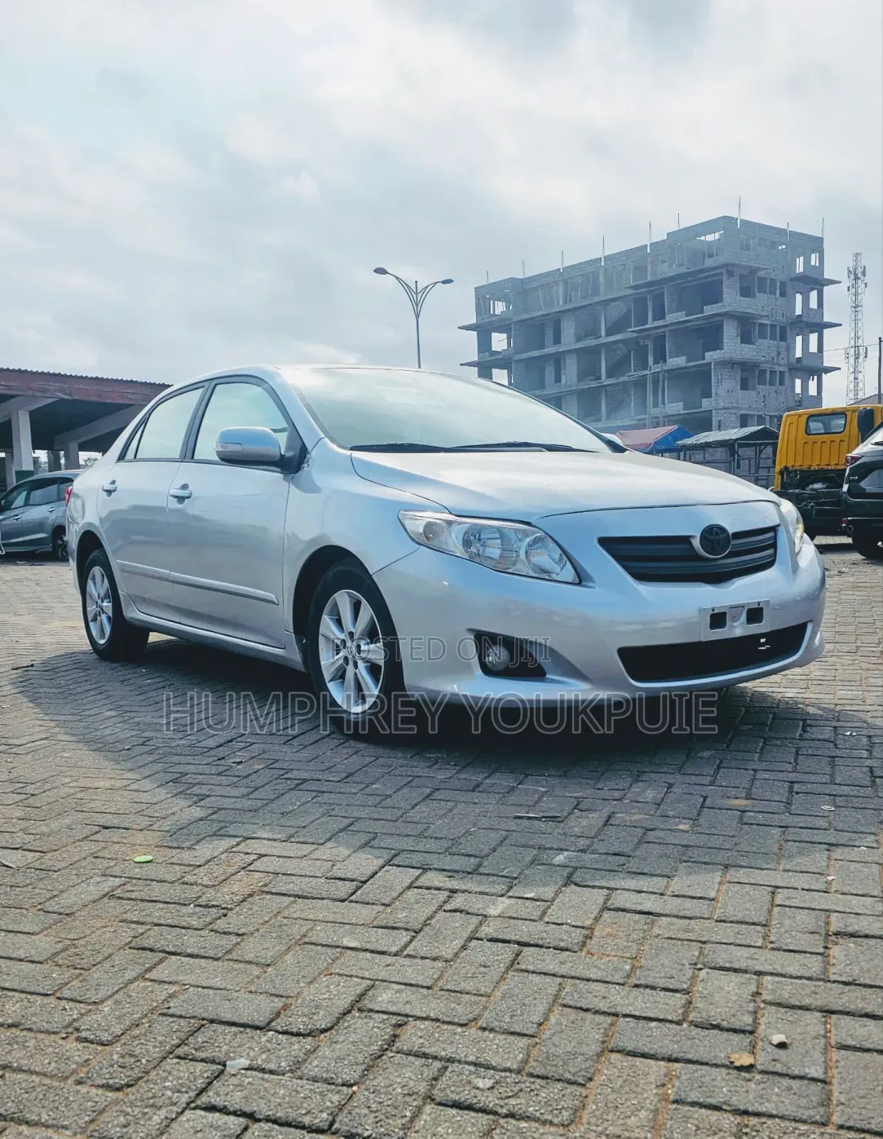 Toyota Corolla 2011 Silver