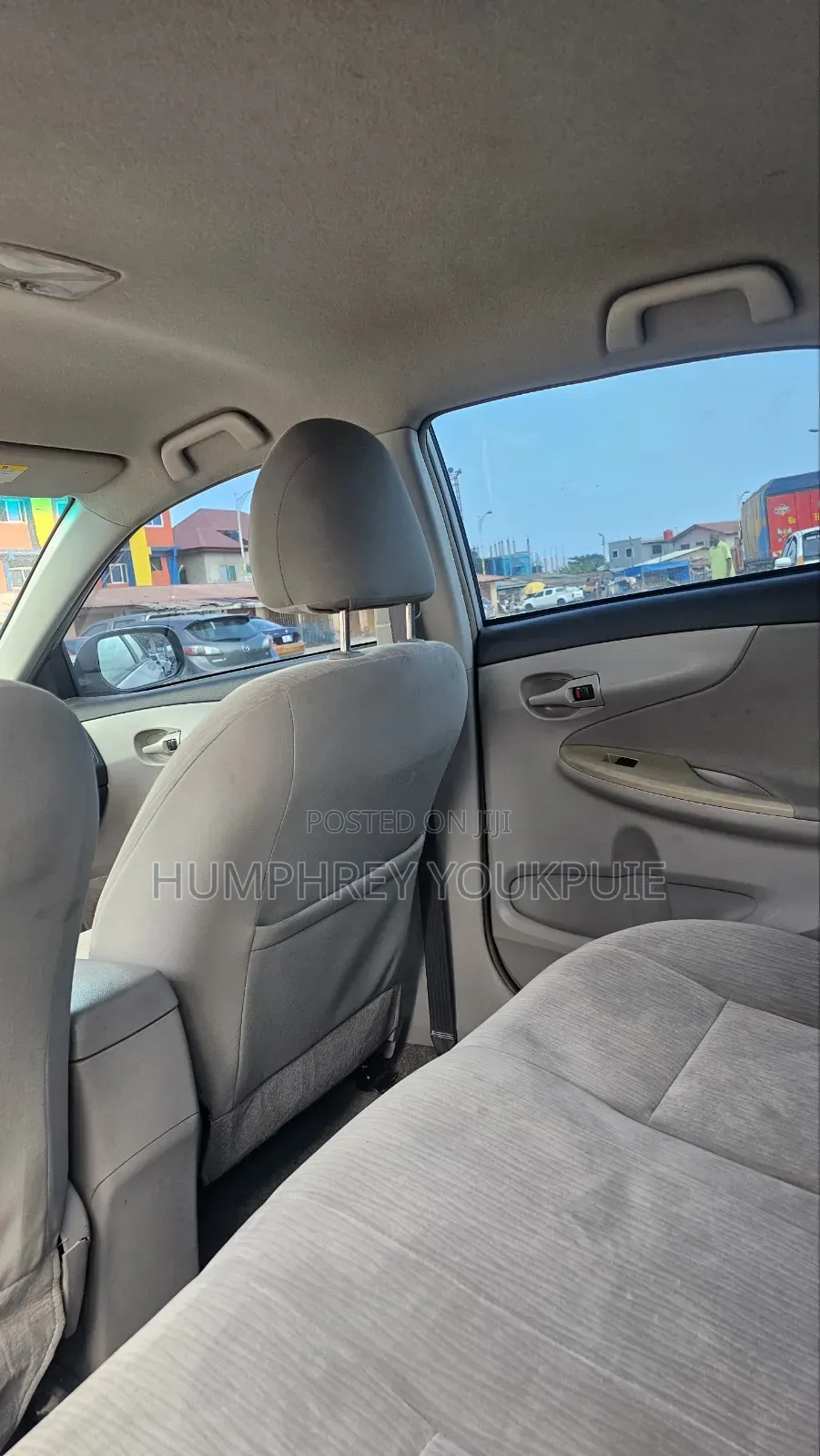Toyota Corolla 2011 Silver