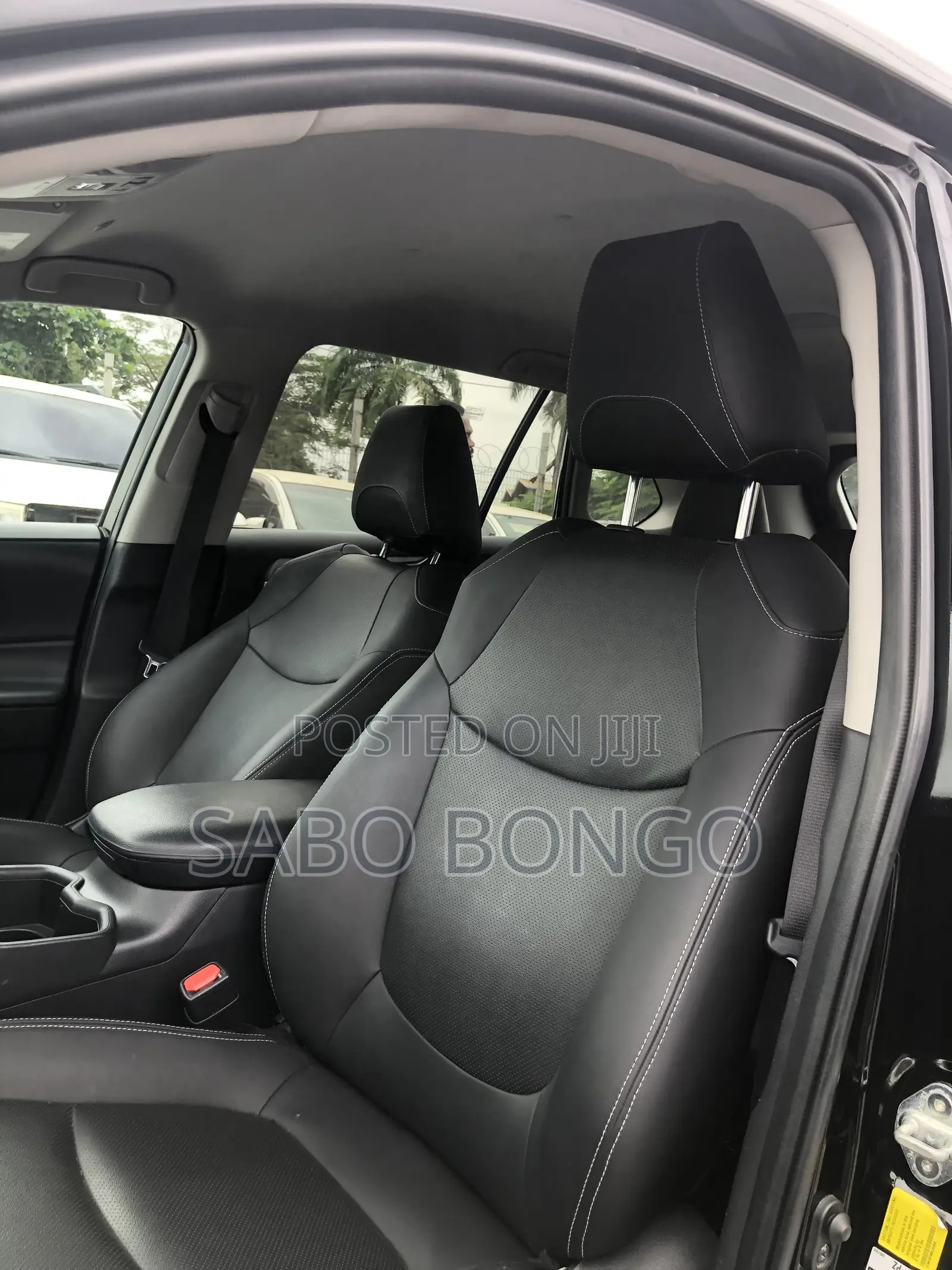Toyota RAV4 XLE AWD 2024 Black