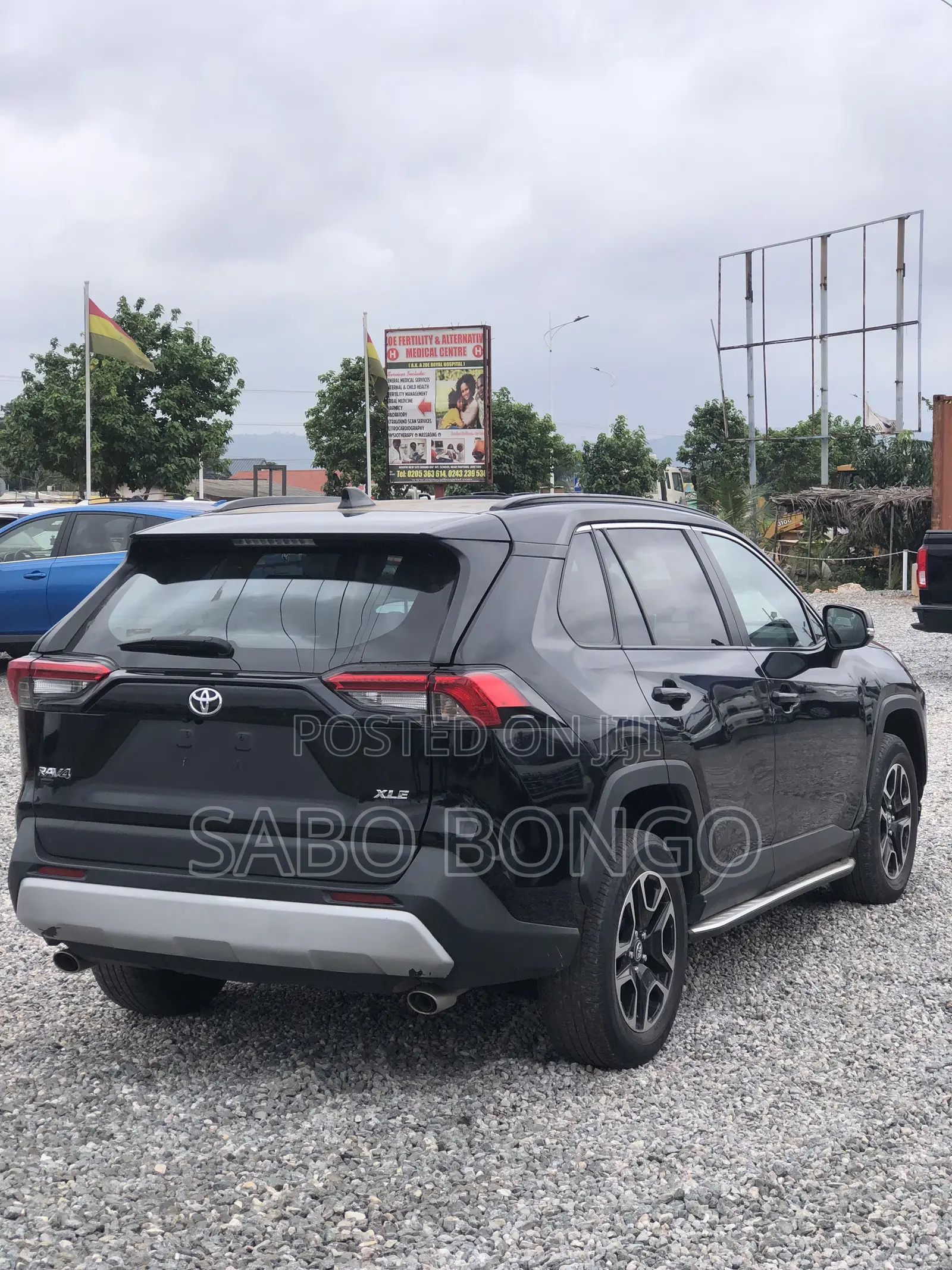 Toyota RAV4 XLE AWD 2024 Black