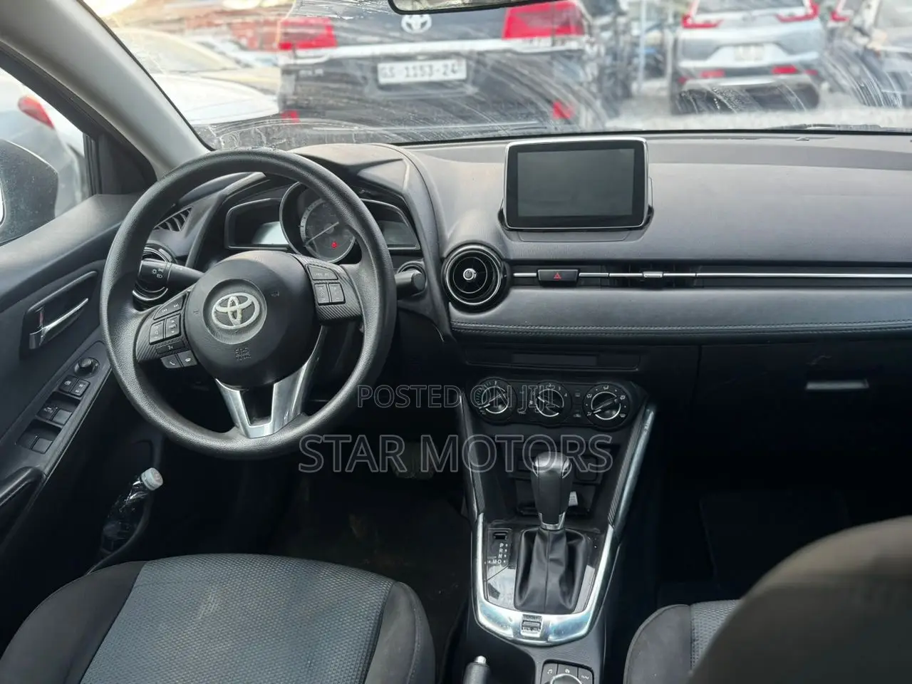 Toyota Yaris iA 1.5 FWD 2017 Black