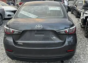 Toyota Yaris iA 1.5 FWD 2017 Black