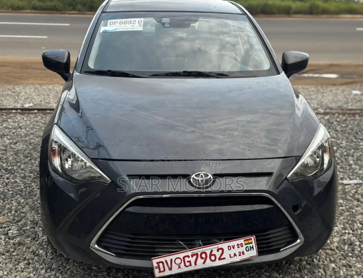 Toyota Yaris iA 1.5 FWD 2017 Black
