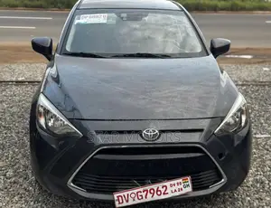 Toyota Yaris iA 1.5 FWD 2017 Black