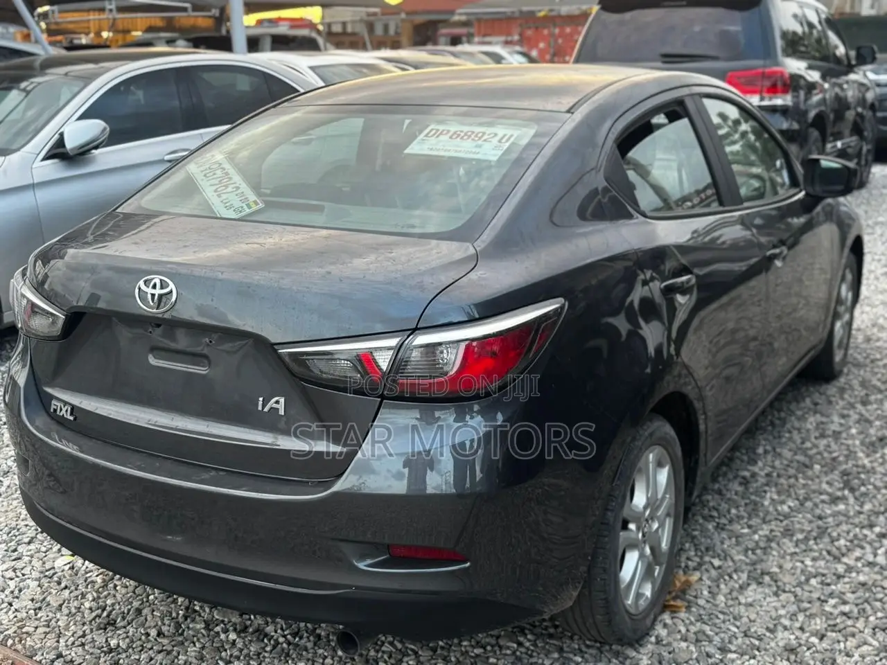 Toyota Yaris iA 1.5 FWD 2017 Black