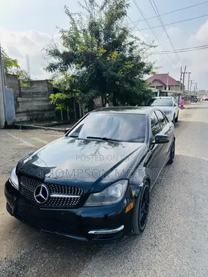 Mercedes-Benz C250 2014 Black