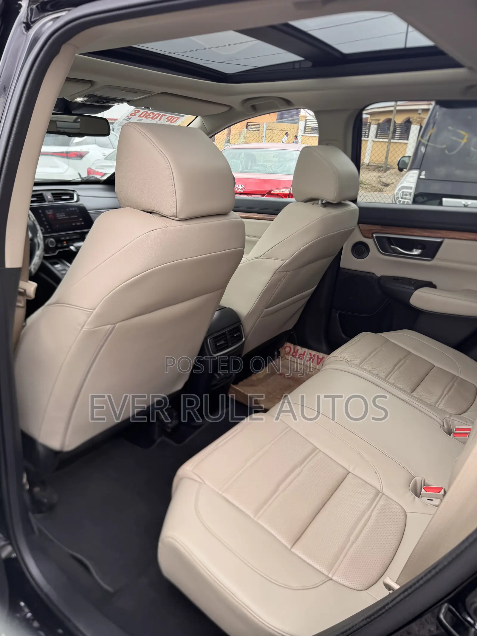 Honda CR-V Touring 4dr SUV AWD (1.5L 4cyl CVT) 2017 Black