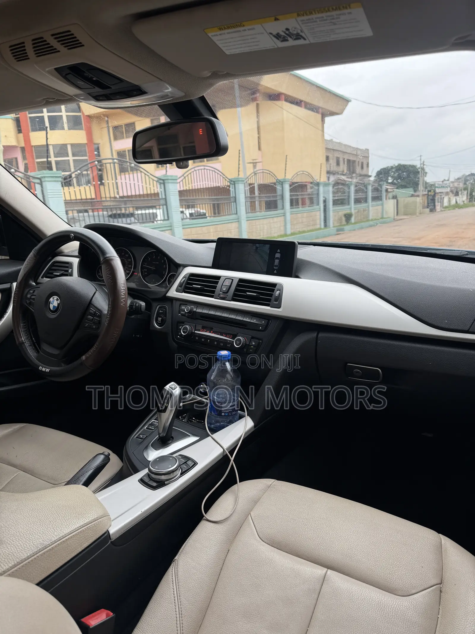 BMW 3 Series 320i RWD 2015 Blue