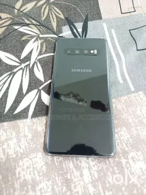 Samsung Galaxy S10 Plus 128 GB Black