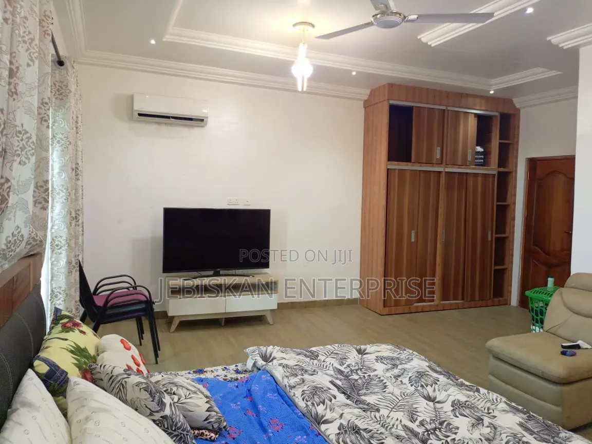 3bdrm House in Police Station for rent