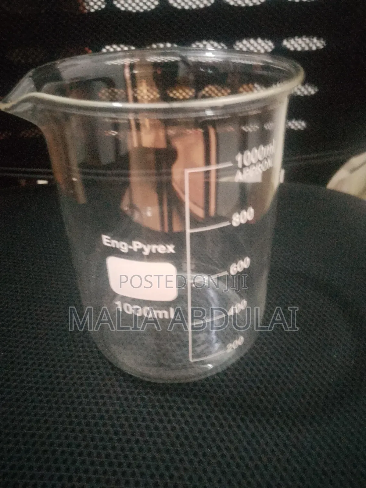 Beaker Borosilicate Glass 1000ml(1liter)