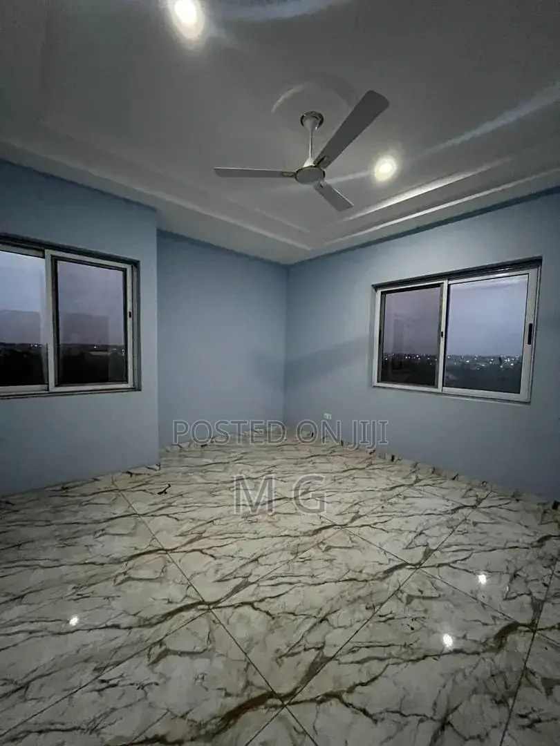 2bdrm Apartment in Hfc, Tema Metropolitan for rent