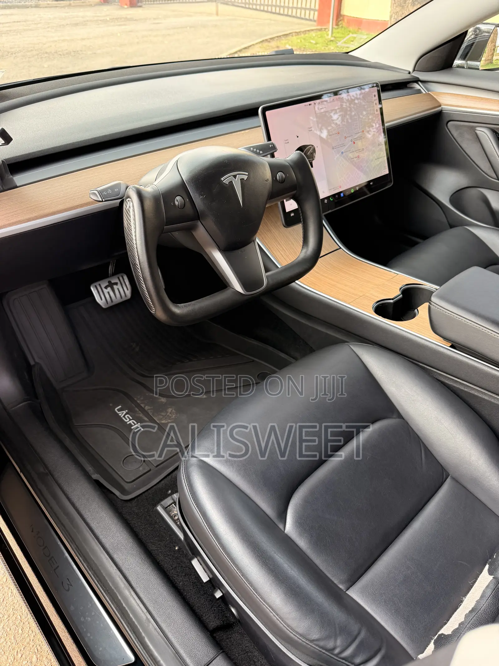 Tesla Model 3 54 kWh Standart Range Plus 2021 Black