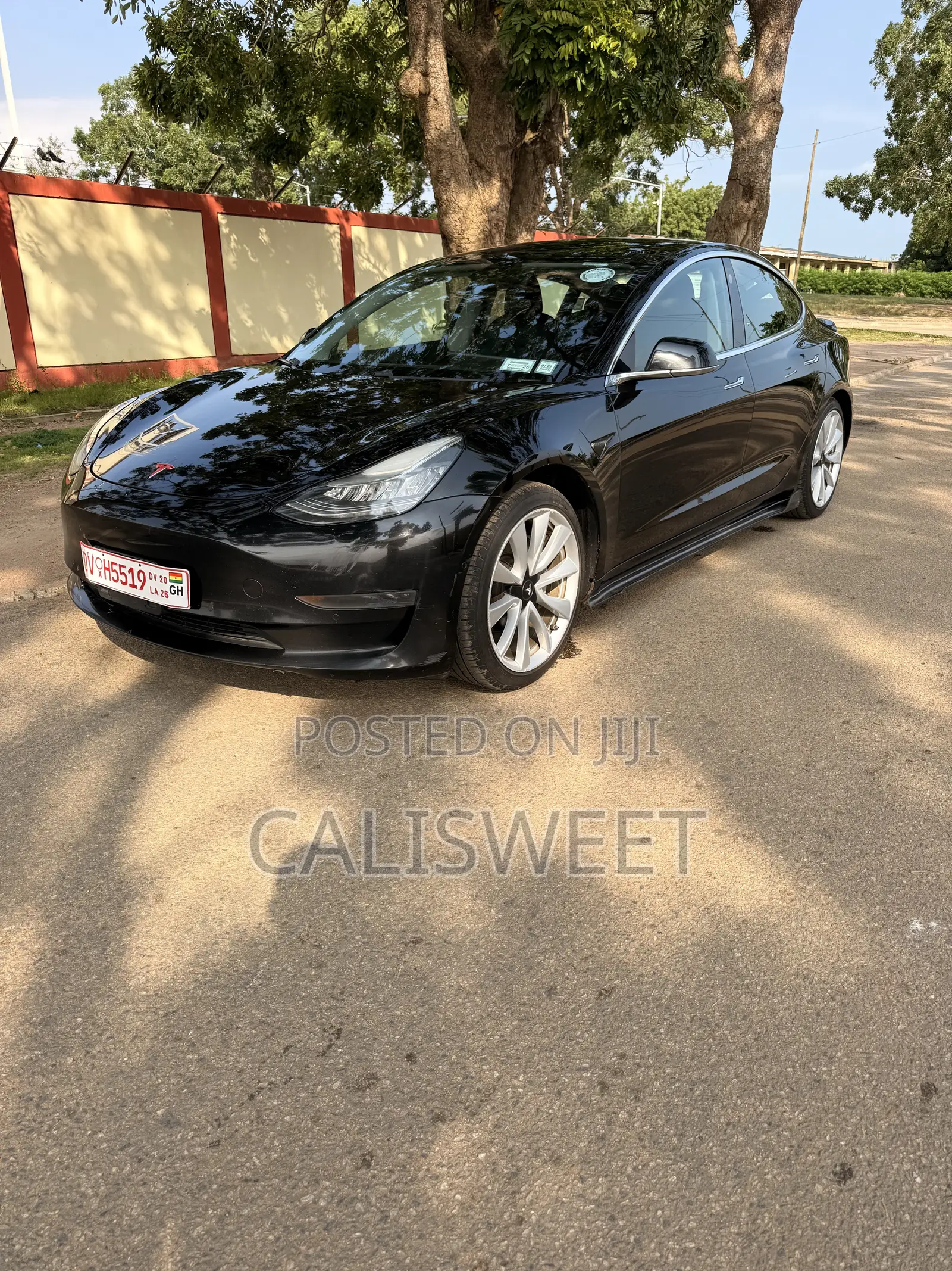 Tesla Model 3 54 kWh Standart Range Plus 2021 Black