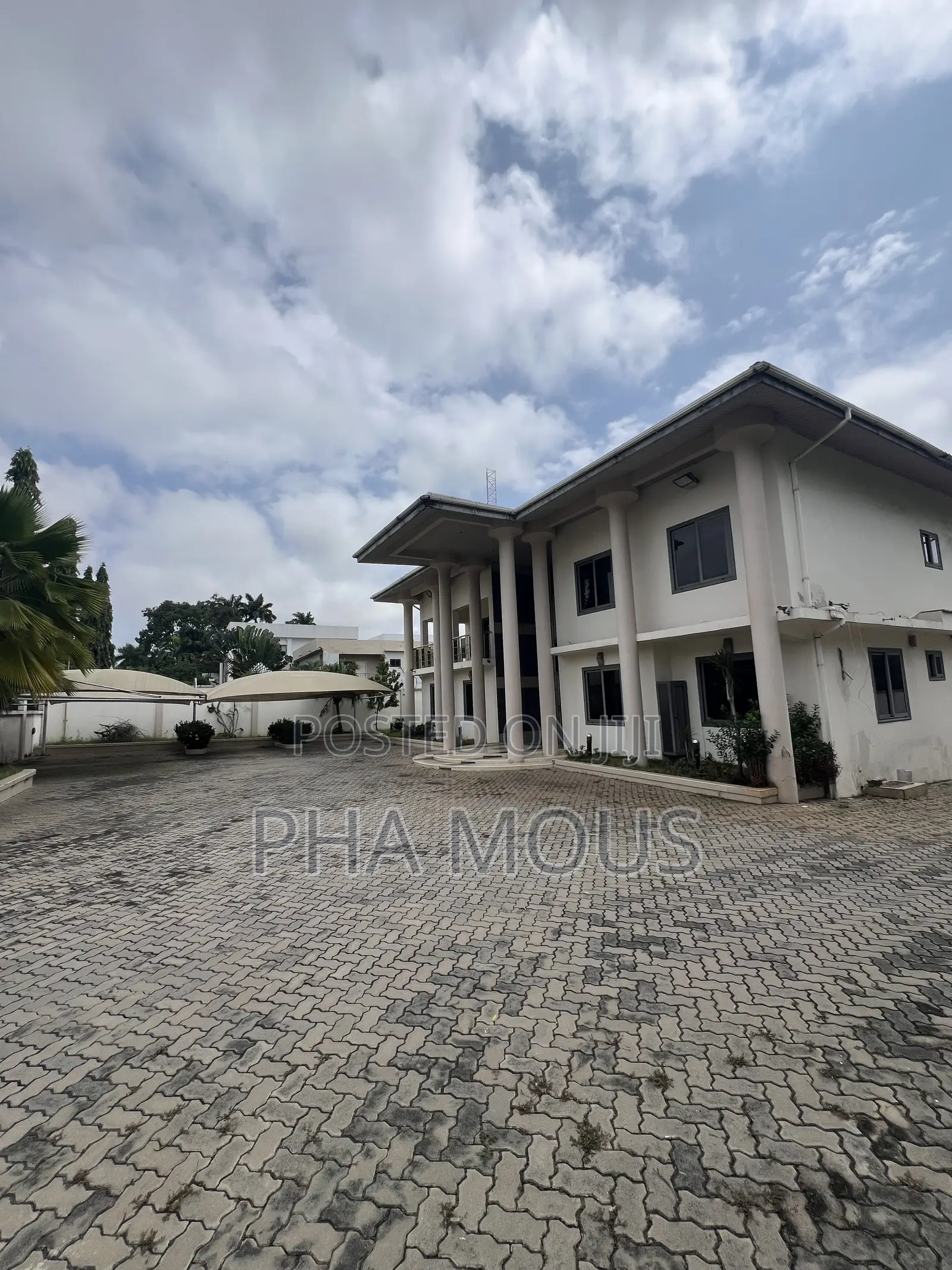 4bdrm House in Airport Residential Area for sale