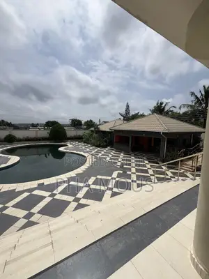 4bdrm House in Airport Residential Area for sale
