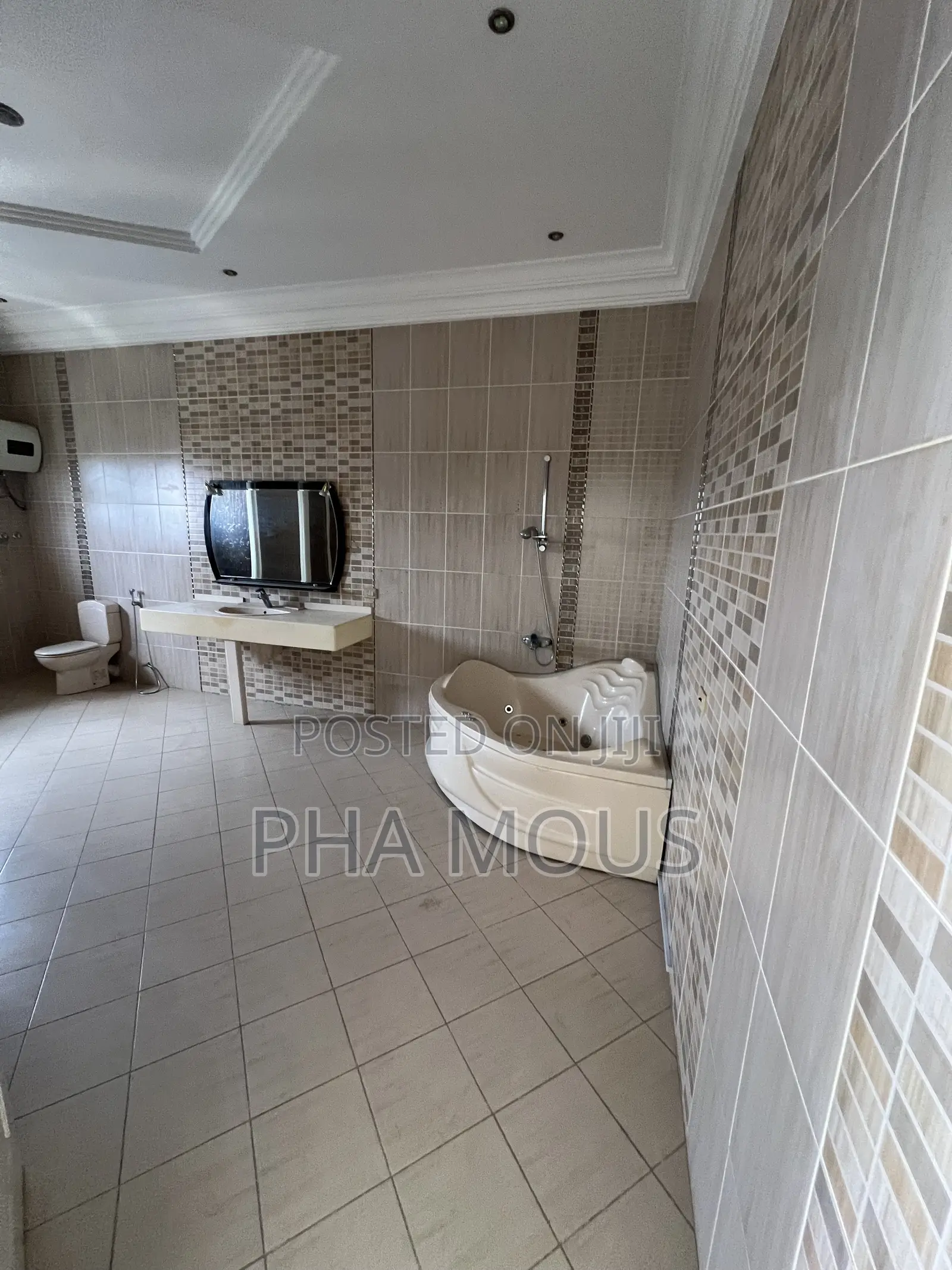 4bdrm House in Airport Residential Area for sale
