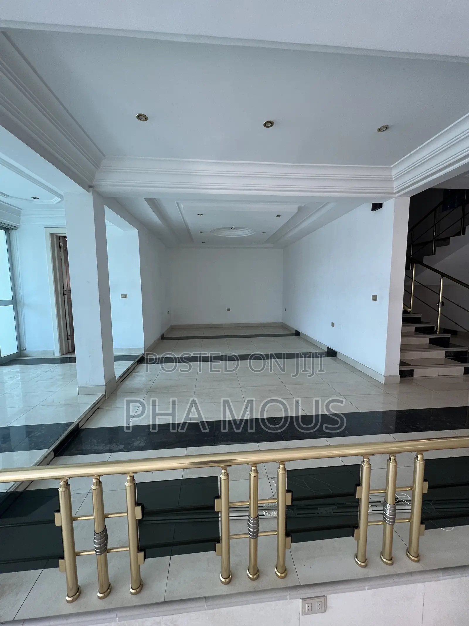 4bdrm House in Airport Residential Area for sale