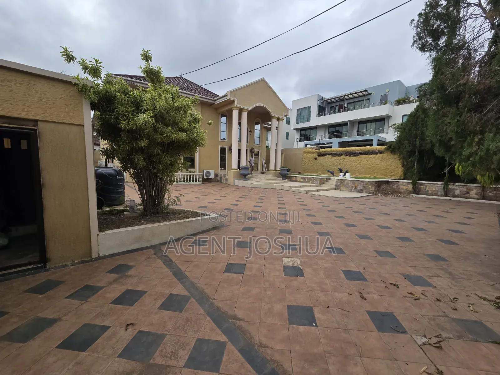 6bdrm House in Regimanuel Estate, Airport Residential Area for rent