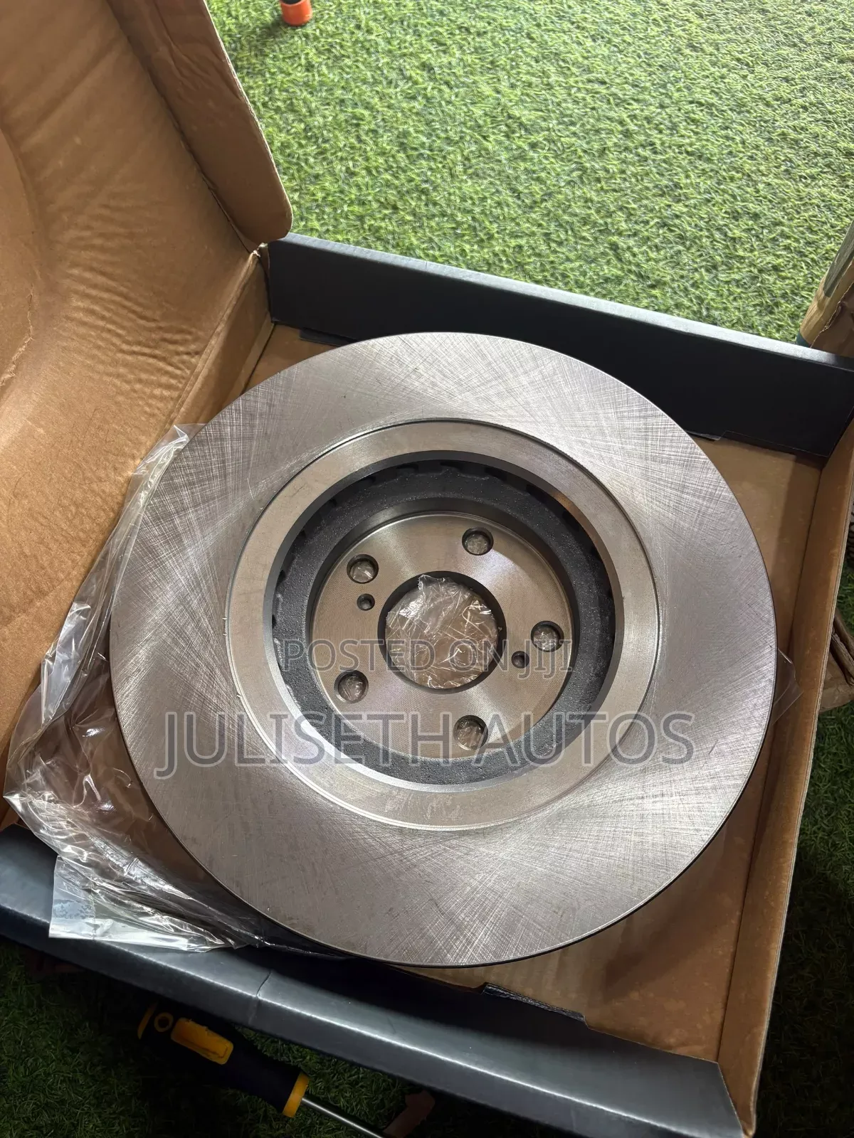 Toyota Highlander,Kluger, Lexus Rx350, Rx450h, Nx200t/Nx300h Font Disc