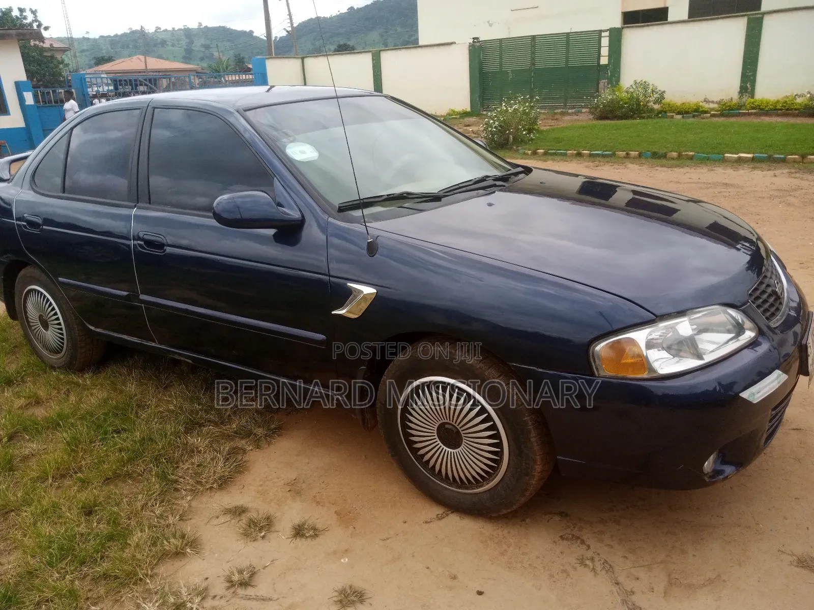 Nissan Sentra SE-R 2002 Blue