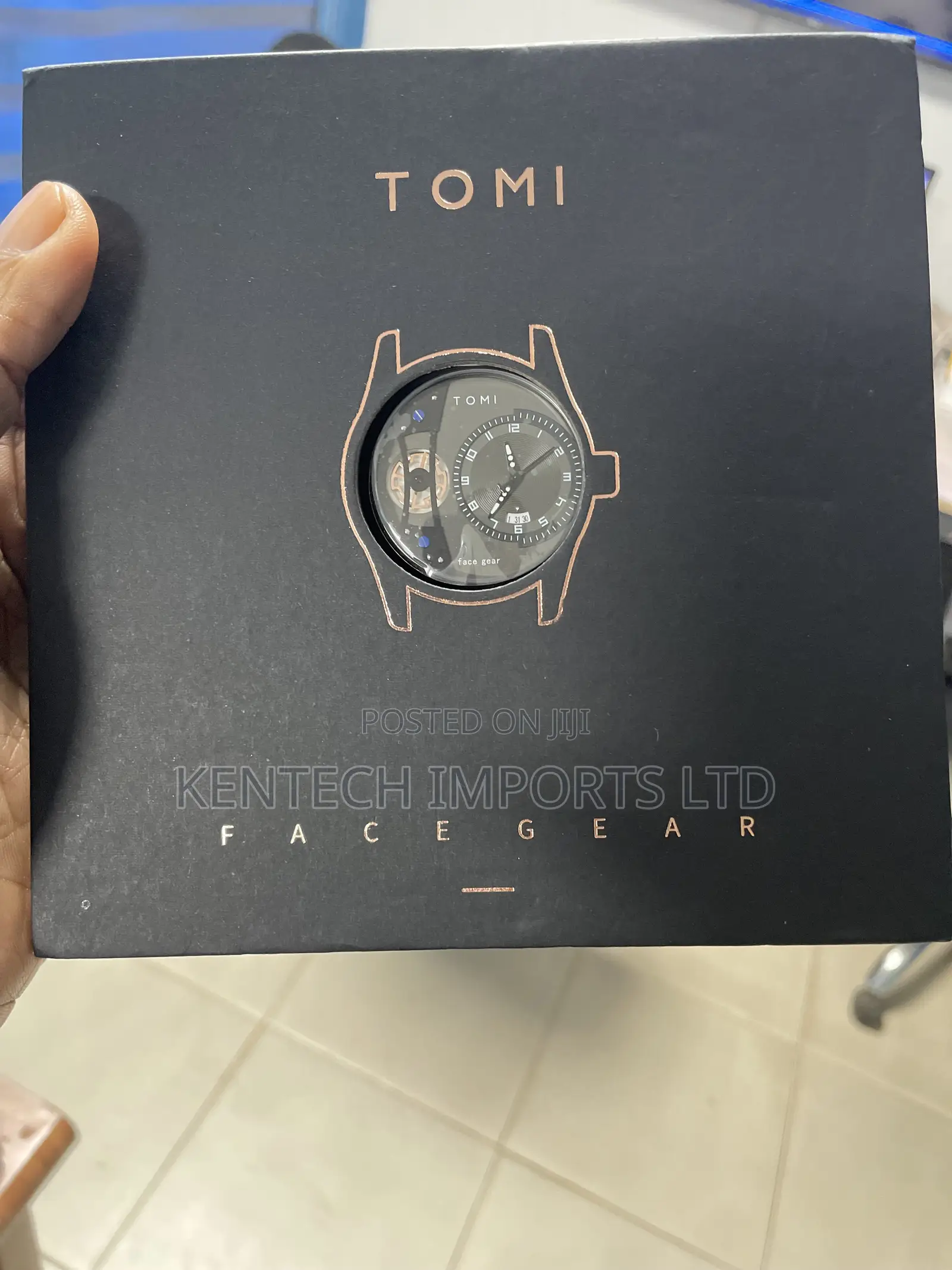 Tomi Set Gift Box Luxury and Fashionable Men's Quartz Watch