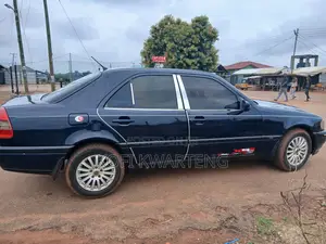 Mercedes-Benz C180 1993