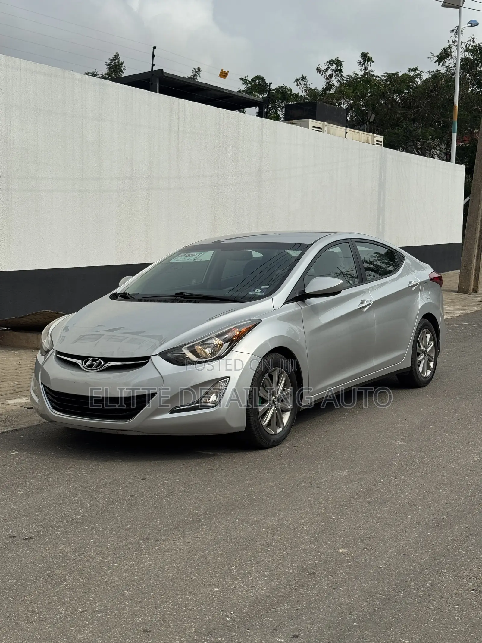 Hyundai Elantra SE 4dr Sedan (1.8L 4cyl 6A) 2015 Silver