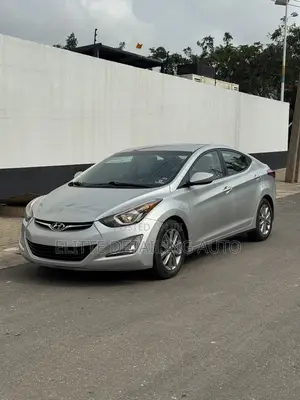 Hyundai Elantra SE 4dr Sedan (1.8L 4cyl 6A) 2015 Silver