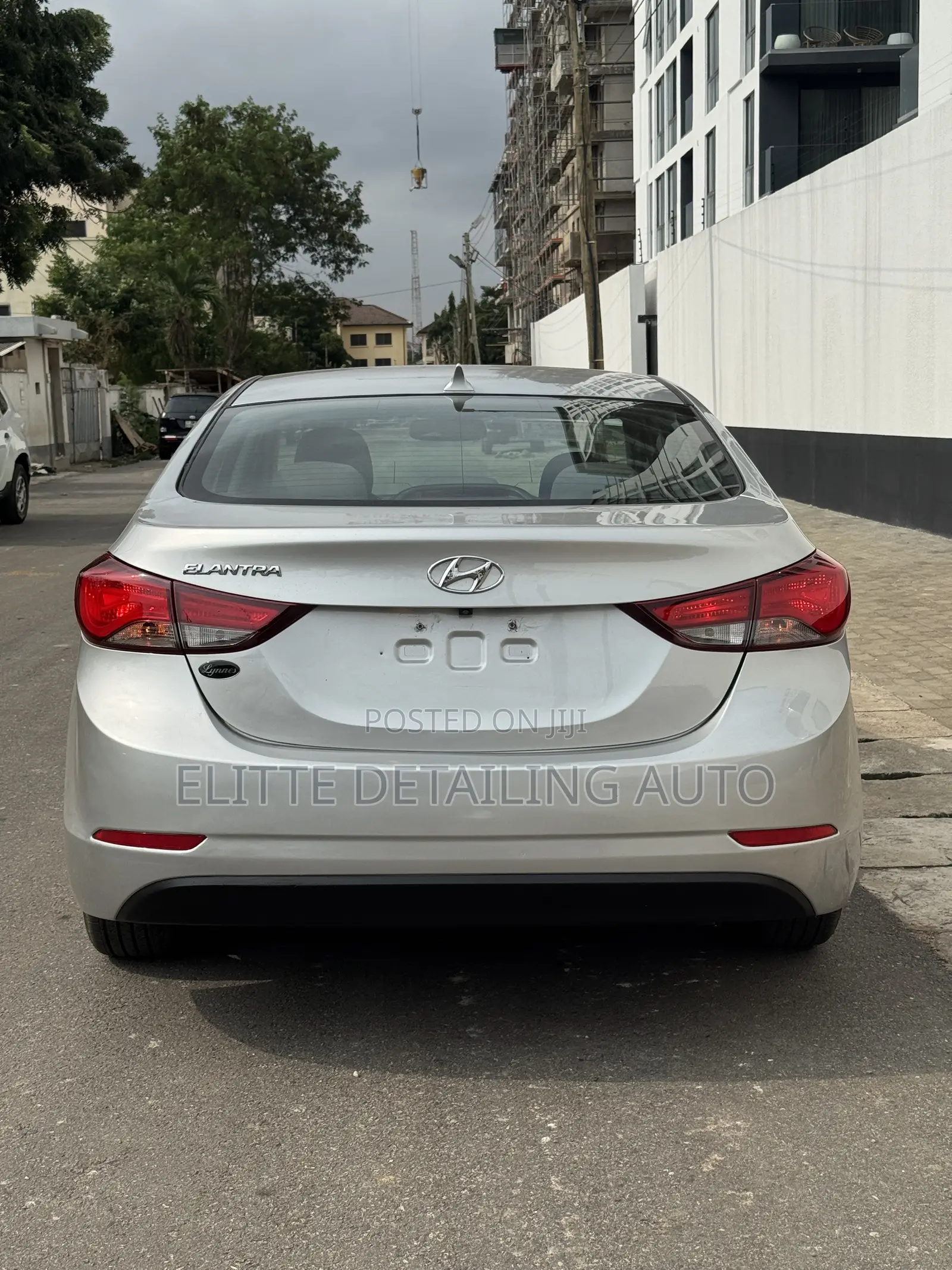 Hyundai Elantra SE 4dr Sedan (1.8L 4cyl 6A) 2015 Silver