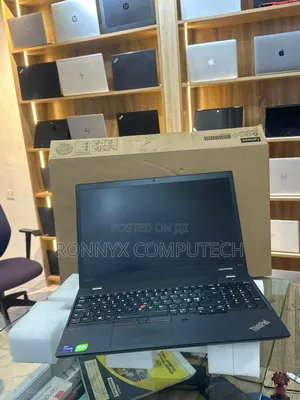 Laptop Lenovo ThinkPad P15s 32GB Intel Core 7 SSD 512GB