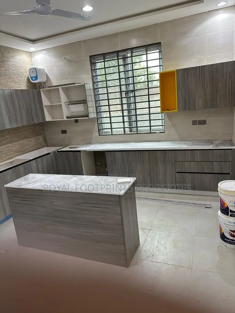 4bdrm House in Royal Footprints, Oyarifa for sale
